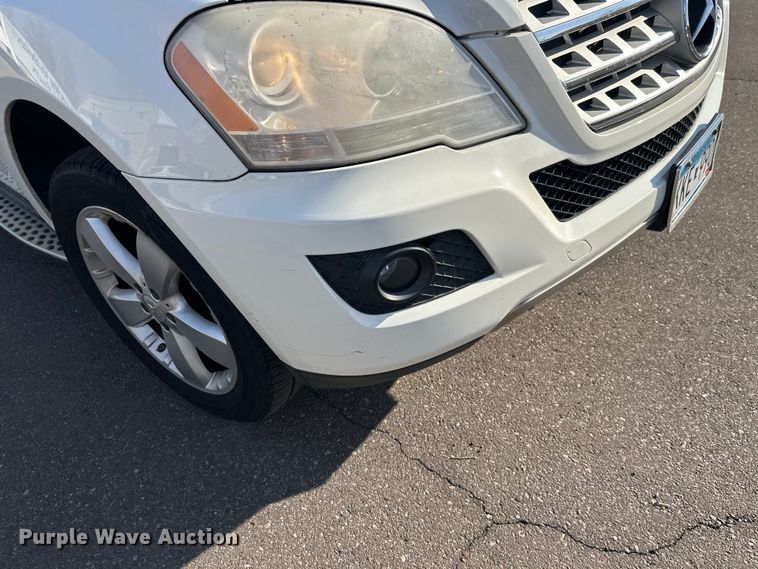 image for item FK0012 2009 Mercedes-Benz ML350 SUV
