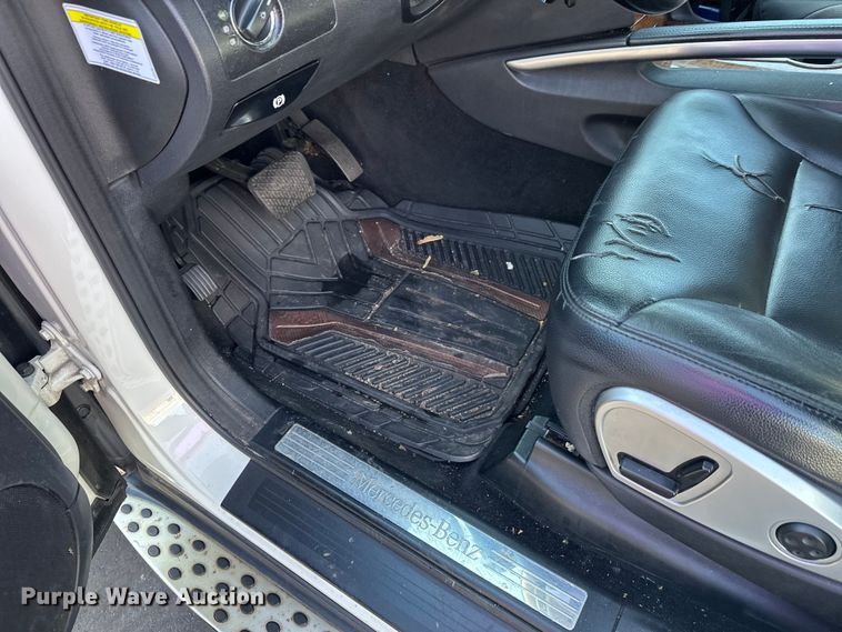 image for item FK0012 2009 Mercedes-Benz ML350 SUV