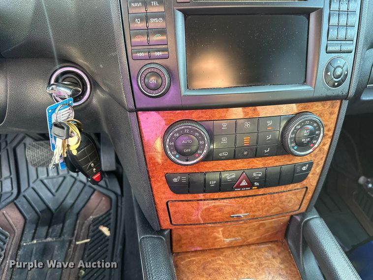 image for item FK0012 2009 Mercedes-Benz ML350 SUV