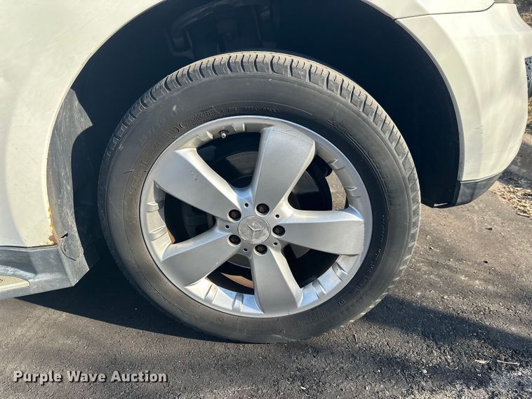 image for item FK0012 2009 Mercedes-Benz ML350 SUV