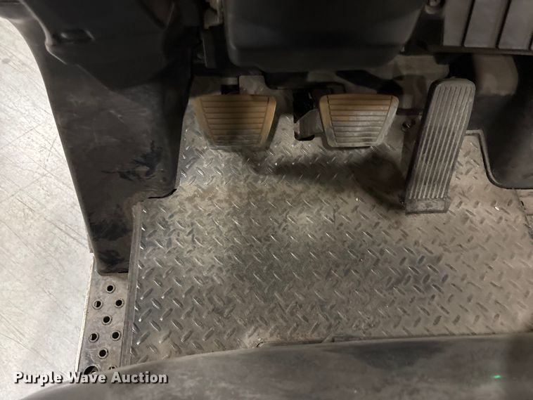 image for item FK1269 2018 UniCarriers CFS40 forklift