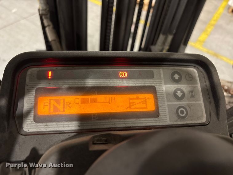 image for item FK1269 2018 UniCarriers CFS40 forklift