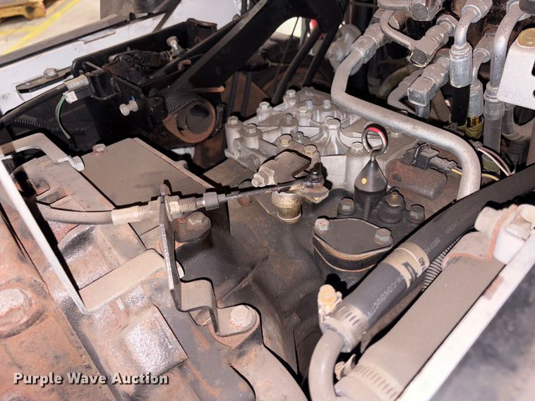 image for item FK1269 2018 UniCarriers CFS40 forklift