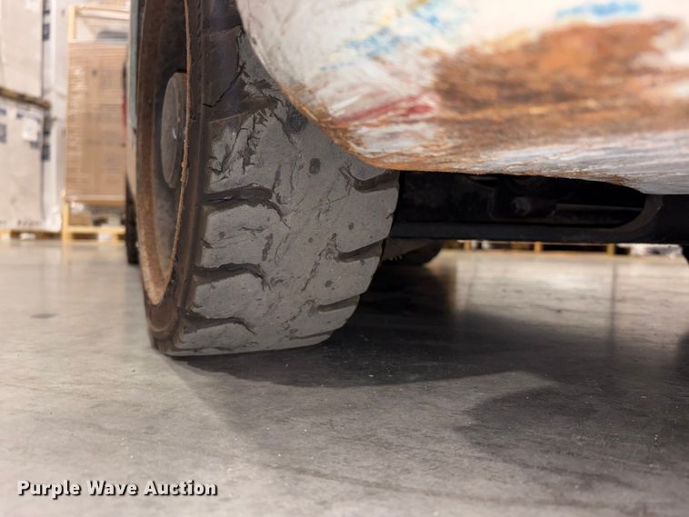 image for item FK1269 2018 UniCarriers CFS40 forklift