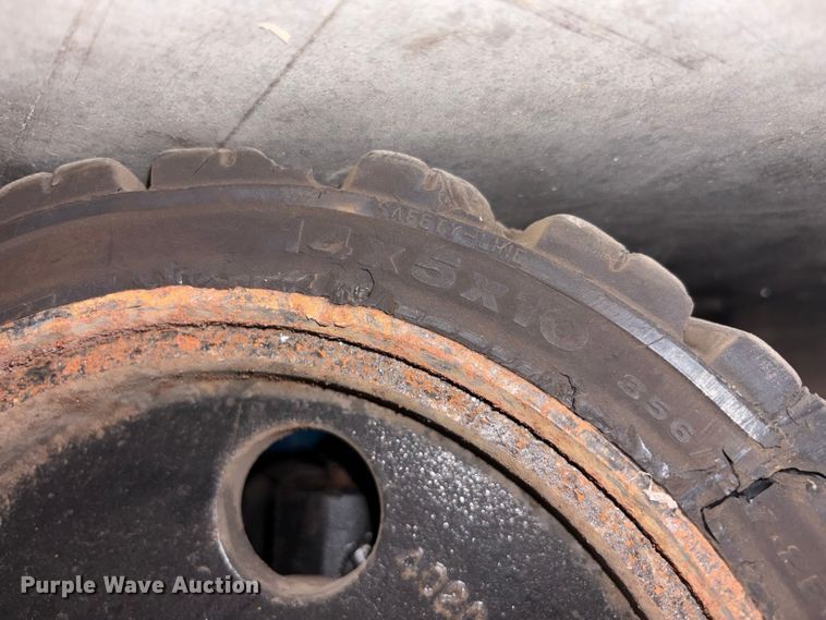 image for item FK1269 2018 UniCarriers CFS40 forklift