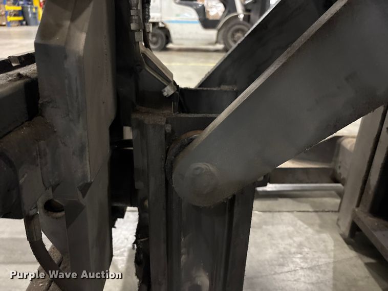 image for item FK1270 2015 Nissan SRX45 reach truck