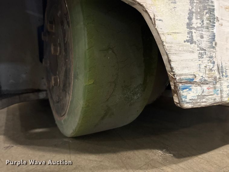 image for item FK1270 2015 Nissan SRX45 reach truck