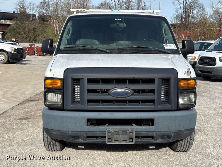 image for item FK1288 2013 Ford E350 Super Duty van