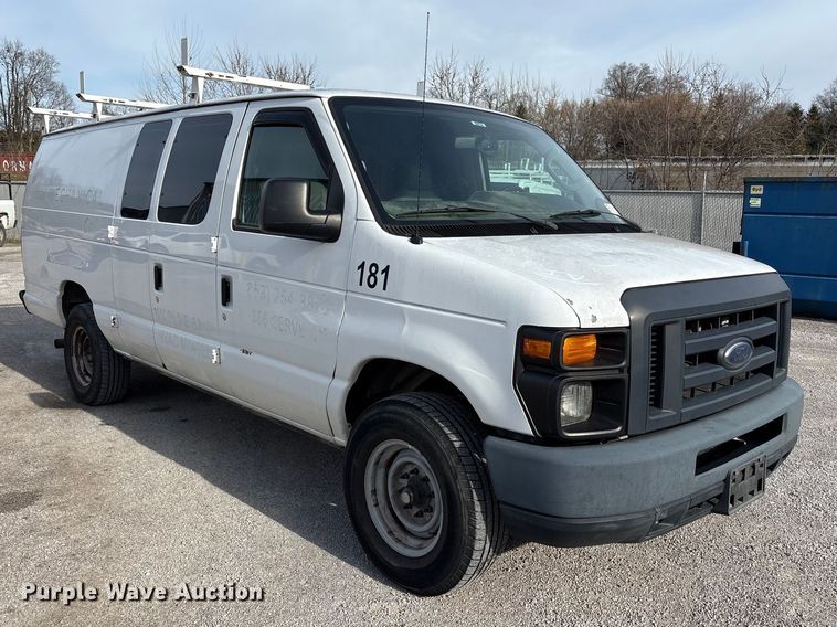 image for item FK1288 2013 Ford E350 Super Duty van