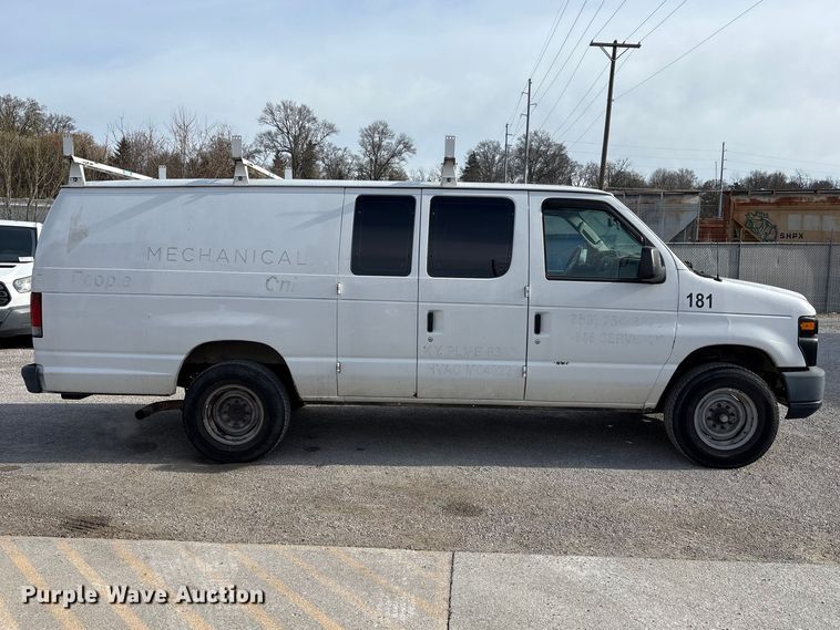 image for item FK1288 2013 Ford E350 Super Duty van