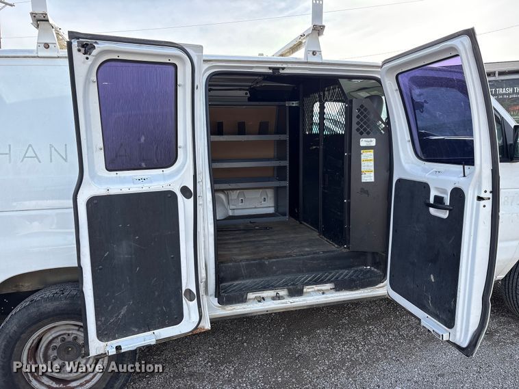 image for item FK1288 2013 Ford E350 Super Duty van