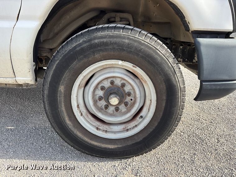 image for item FK1288 2013 Ford E350 Super Duty van