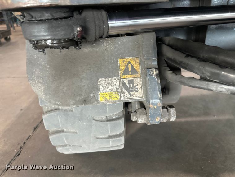 image for item FK1808 2016 CombiLift C6000 forklift