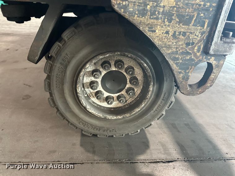 image for item FK1808 2016 CombiLift C6000 forklift