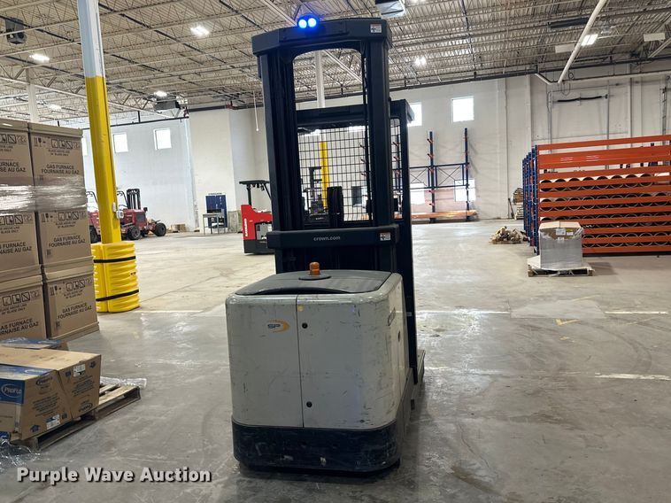 image for item FK1809 2018 Crown SP3520-30 order picker