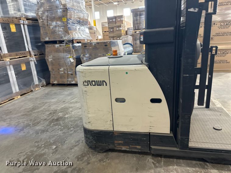 image for item FK1809 2018 Crown SP3520-30 order picker