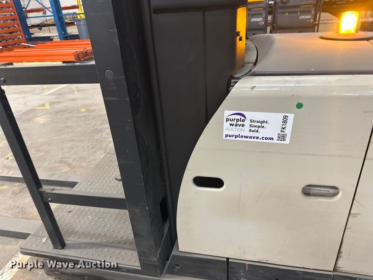 image for item FK1809 2018 Crown SP3520-30 order picker