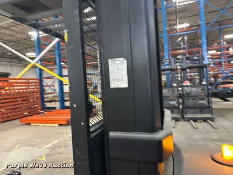 image for item FK1809 2018 Crown SP3520-30 order picker