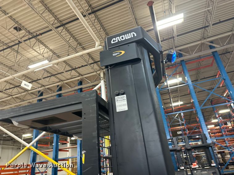 image for item FK1809 2018 Crown SP3520-30 order picker