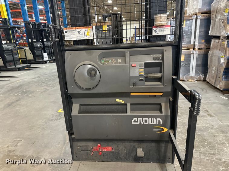 image for item FK1809 2018 Crown SP3520-30 order picker