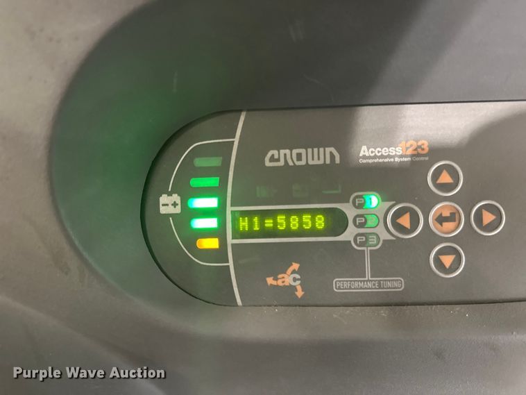 image for item FK1809 2018 Crown SP3520-30 order picker