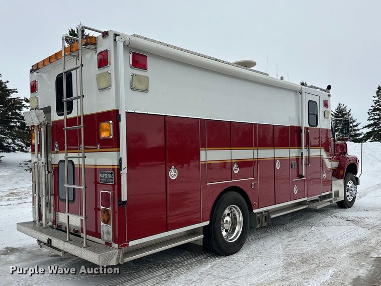 image for item FK1811 1996 Ford LS8000 rescue vehicle