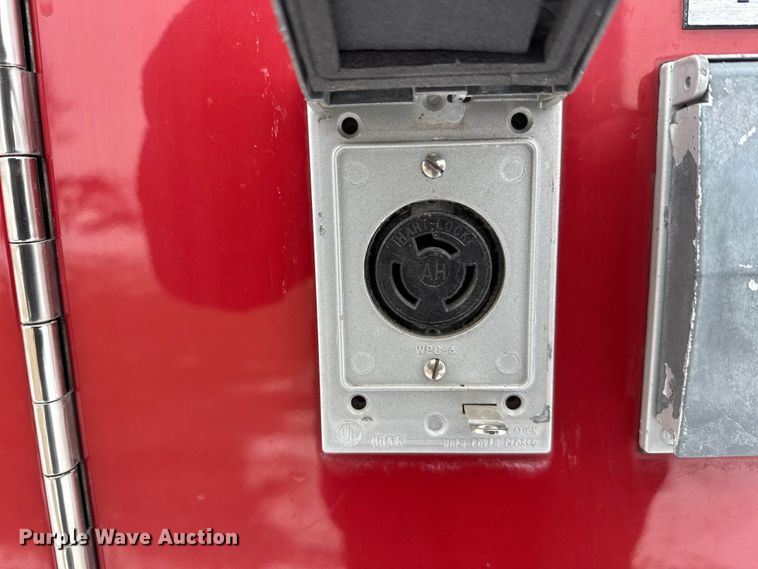 image for item FK1811 1996 Ford LS8000 rescue vehicle