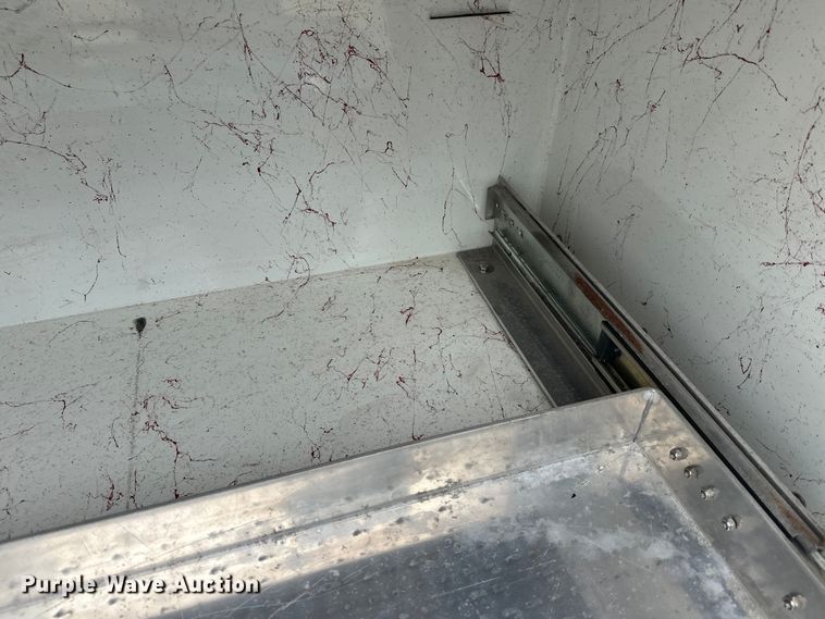 image for item FK1811 1996 Ford LS8000 rescue vehicle