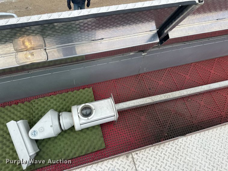 image for item FK1811 1996 Ford LS8000 rescue vehicle