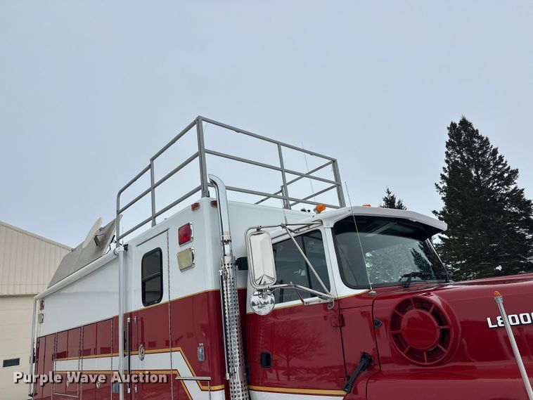 image for item FK1811 1996 Ford LS8000 rescue vehicle