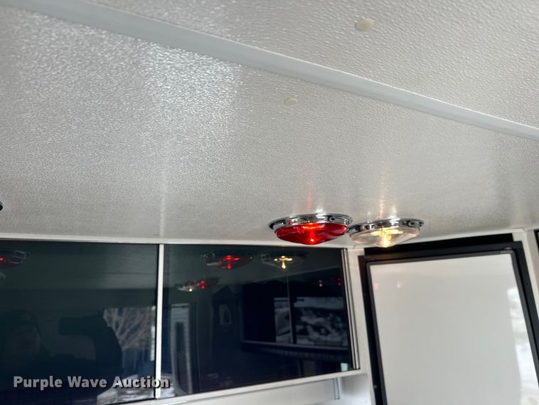 image for item FK1811 1996 Ford LS8000 rescue vehicle