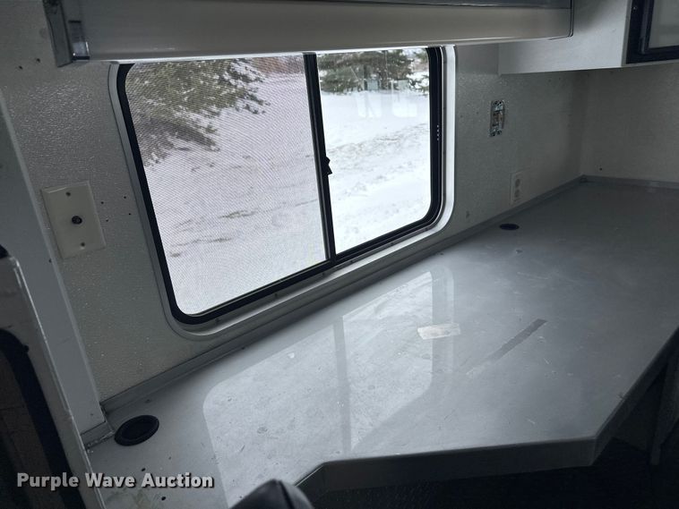 image for item FK1811 1996 Ford LS8000 rescue vehicle