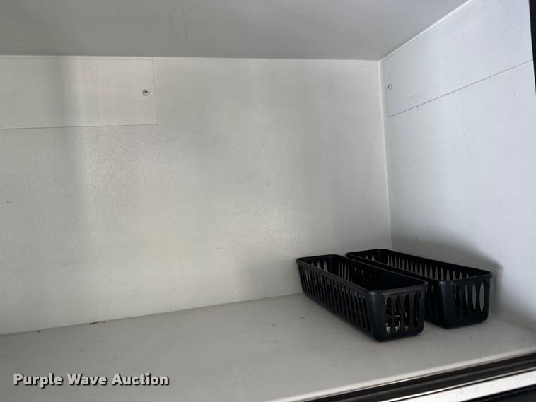 image for item FK1811 1996 Ford LS8000 rescue vehicle