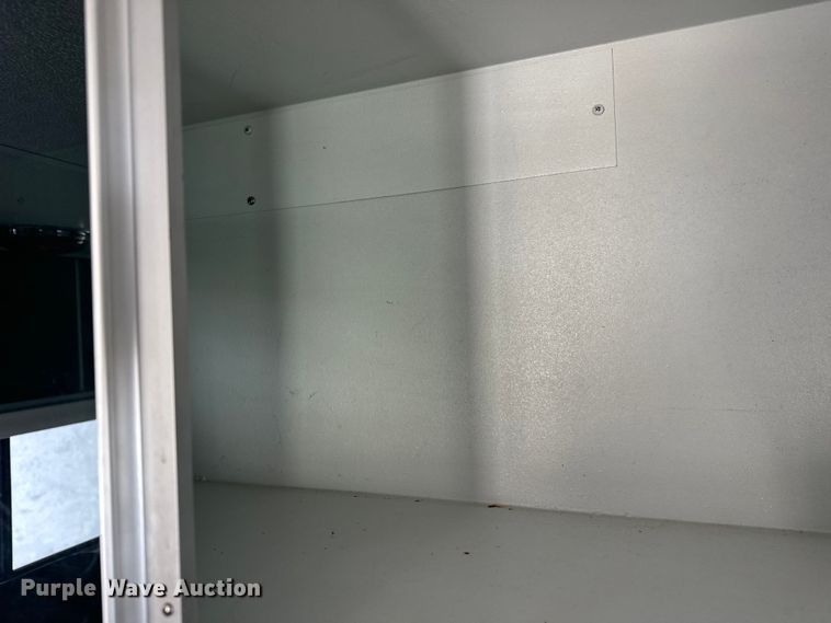 image for item FK1811 1996 Ford LS8000 rescue vehicle