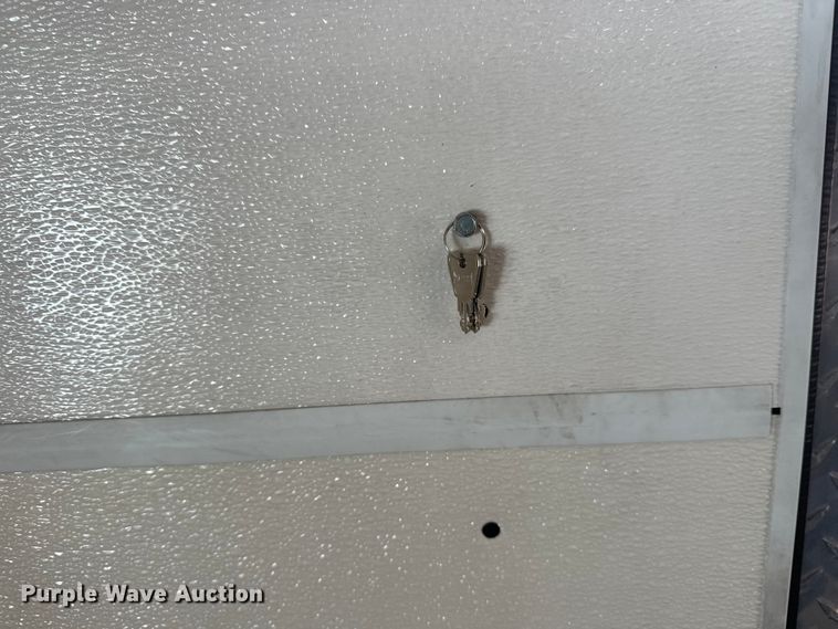 image for item FK1811 1996 Ford LS8000 rescue vehicle