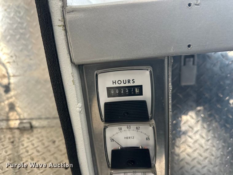 image for item FK1811 1996 Ford LS8000 rescue vehicle