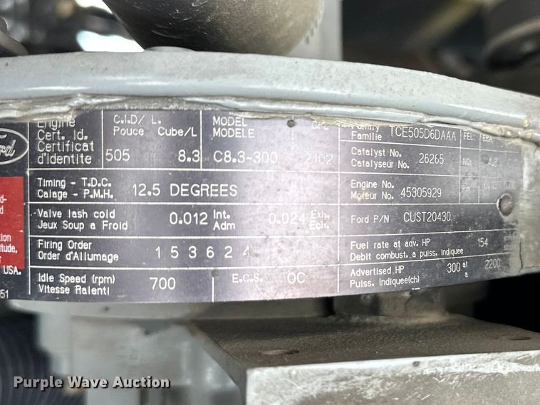 image for item FK1811 1996 Ford LS8000 rescue vehicle