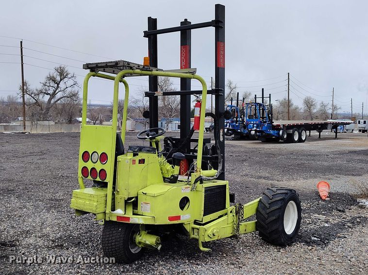 image for item IH9464 2002 Donkey D13-4K forklift