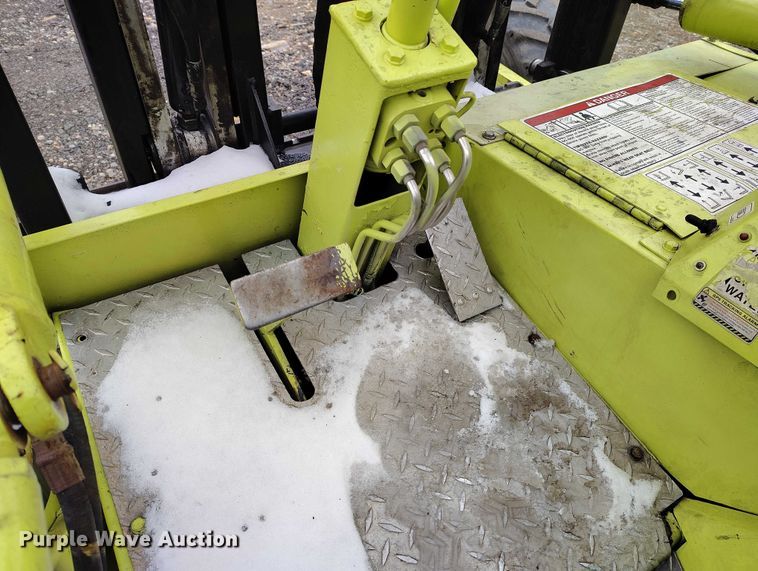 image for item IH9464 2002 Donkey D13-4K forklift