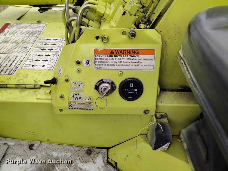 image for item IH9464 2002 Donkey D13-4K forklift