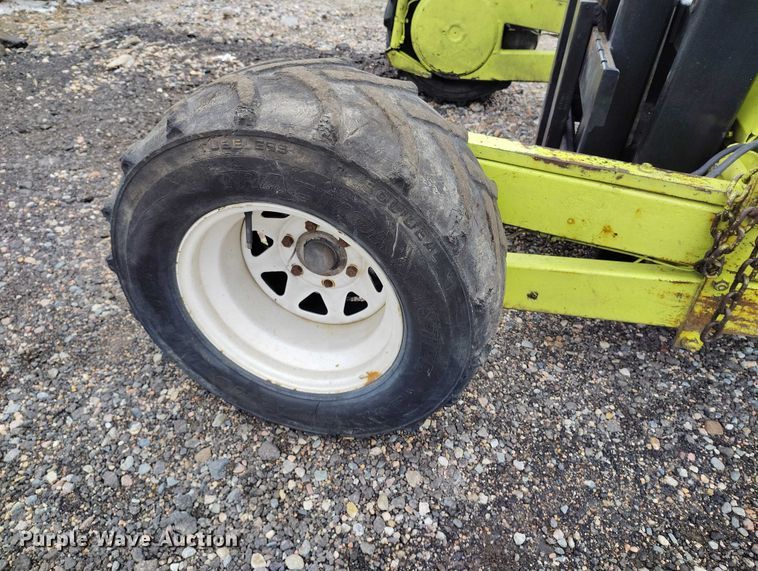 image for item IH9464 2002 Donkey D13-4K forklift