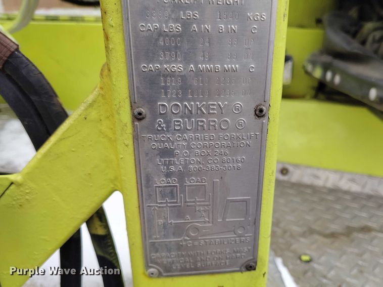 image for item IH9464 2002 Donkey D13-4K forklift