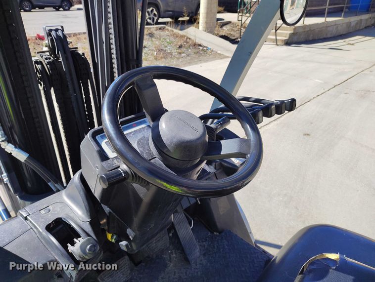 image for item IH9465 2016 UniCarriers PF50 forklift