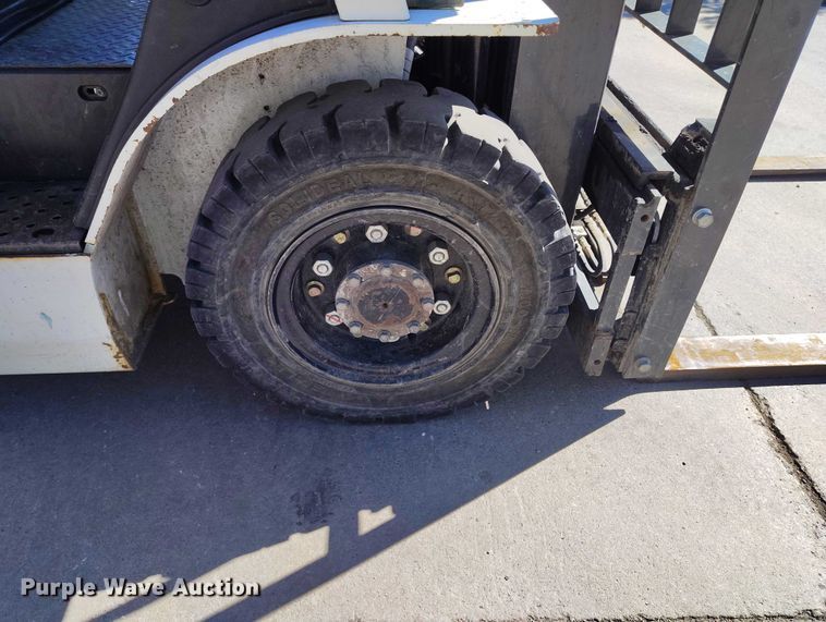 image for item IH9465 2016 UniCarriers PF50 forklift