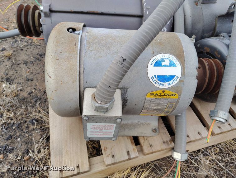 image for item IH9489 (9) electric motors