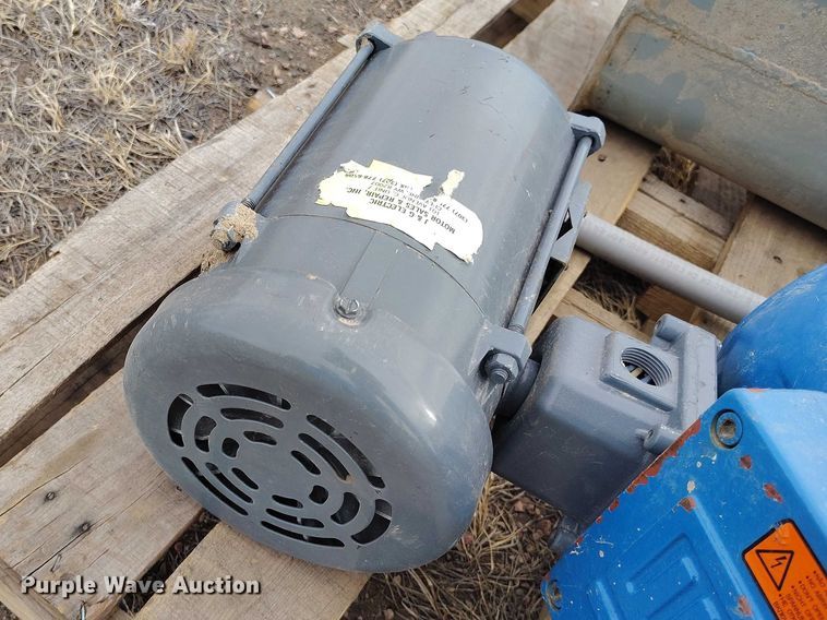 image for item IH9493 (3) electric motors
