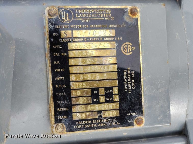 image for item IH9493 (3) electric motors