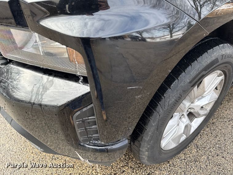 image for item ND9460 2021 Chevrolet Silverado 1500 Ext. Cab pickup truck