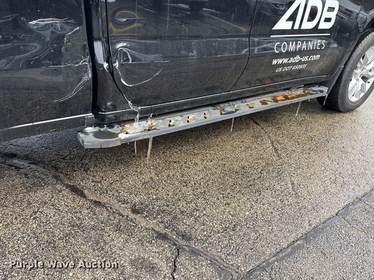 image for item ND9460 2021 Chevrolet Silverado 1500 Ext. Cab pickup truck