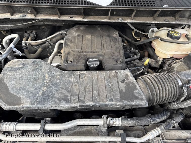 image for item ND9460 2021 Chevrolet Silverado 1500 Ext. Cab pickup truck